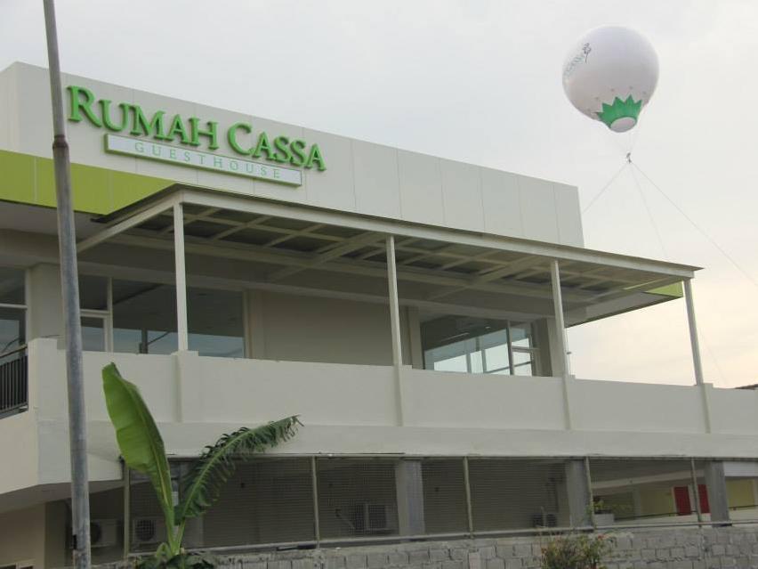 Rumah Cassa Guest House Σουραμπάγια Εξωτερικό φωτογραφία