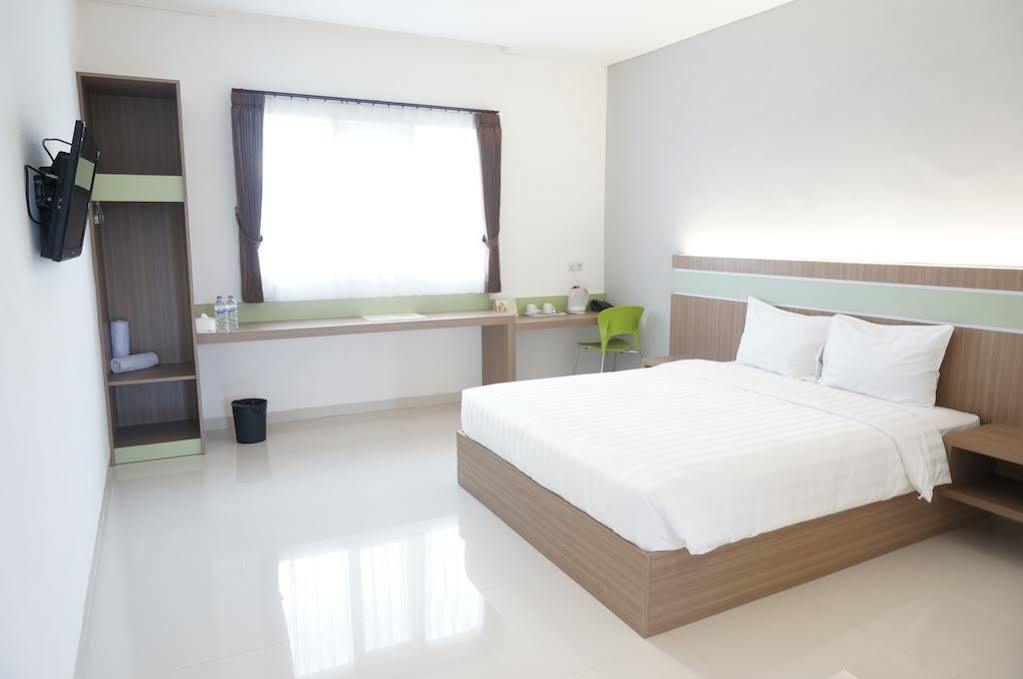 Rumah Cassa Guest House Σουραμπάγια Εξωτερικό φωτογραφία